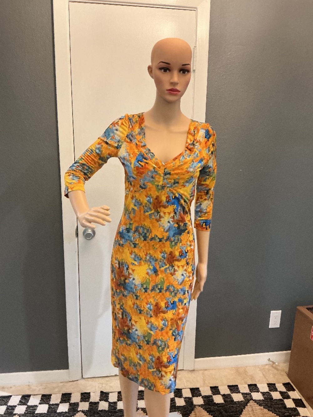 Isabel de Pedro Multi color print Midi Dress Size 6
